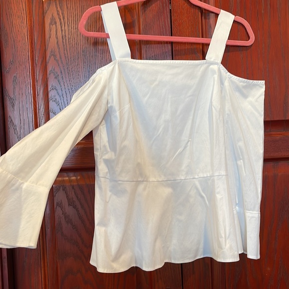 Topshop open shoulder top - Picture 2 of 4